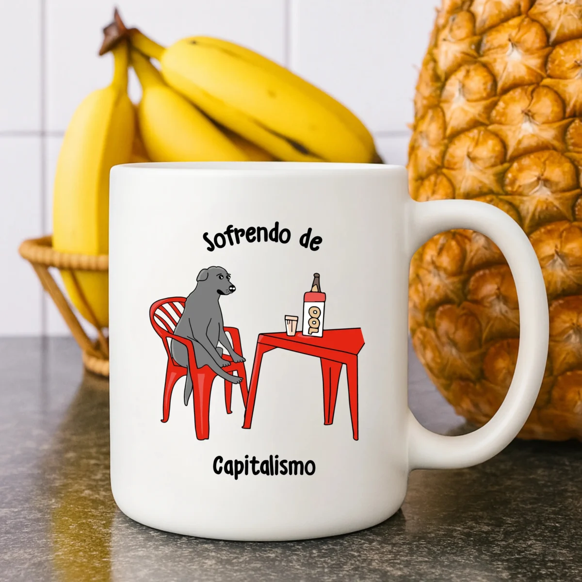 Caneca de Cerâmica Sofrendo de capitalismo