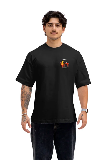 Camiseta Sofrendo de Capitalismo - Oversized